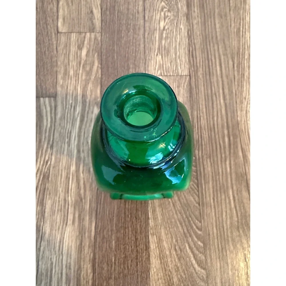 Vintage Emerald Green Pinch Dimple‎ Blown Glass Decanter MCM Art Glass Vase